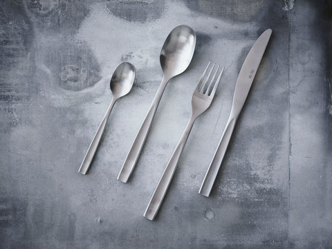 TABLE NOIR designed for BARR by Snøhetta - SATIN MATTE