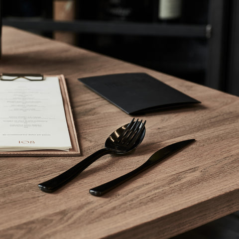 TABLE NOIR designed for Michelin-Restaurant 108 - NOIR